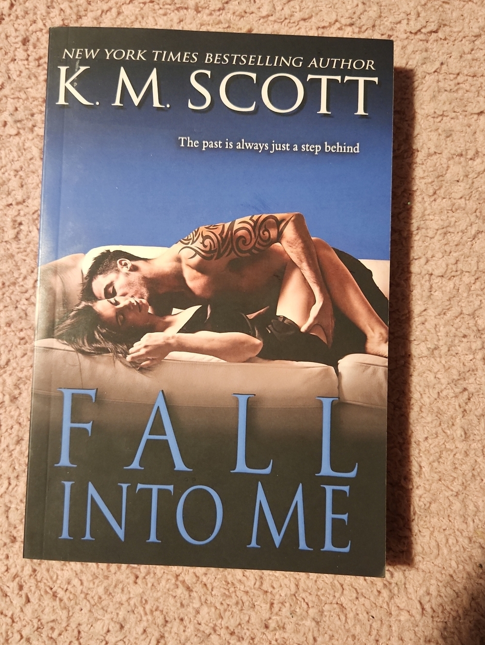 Fall into me/spicy romance🥵